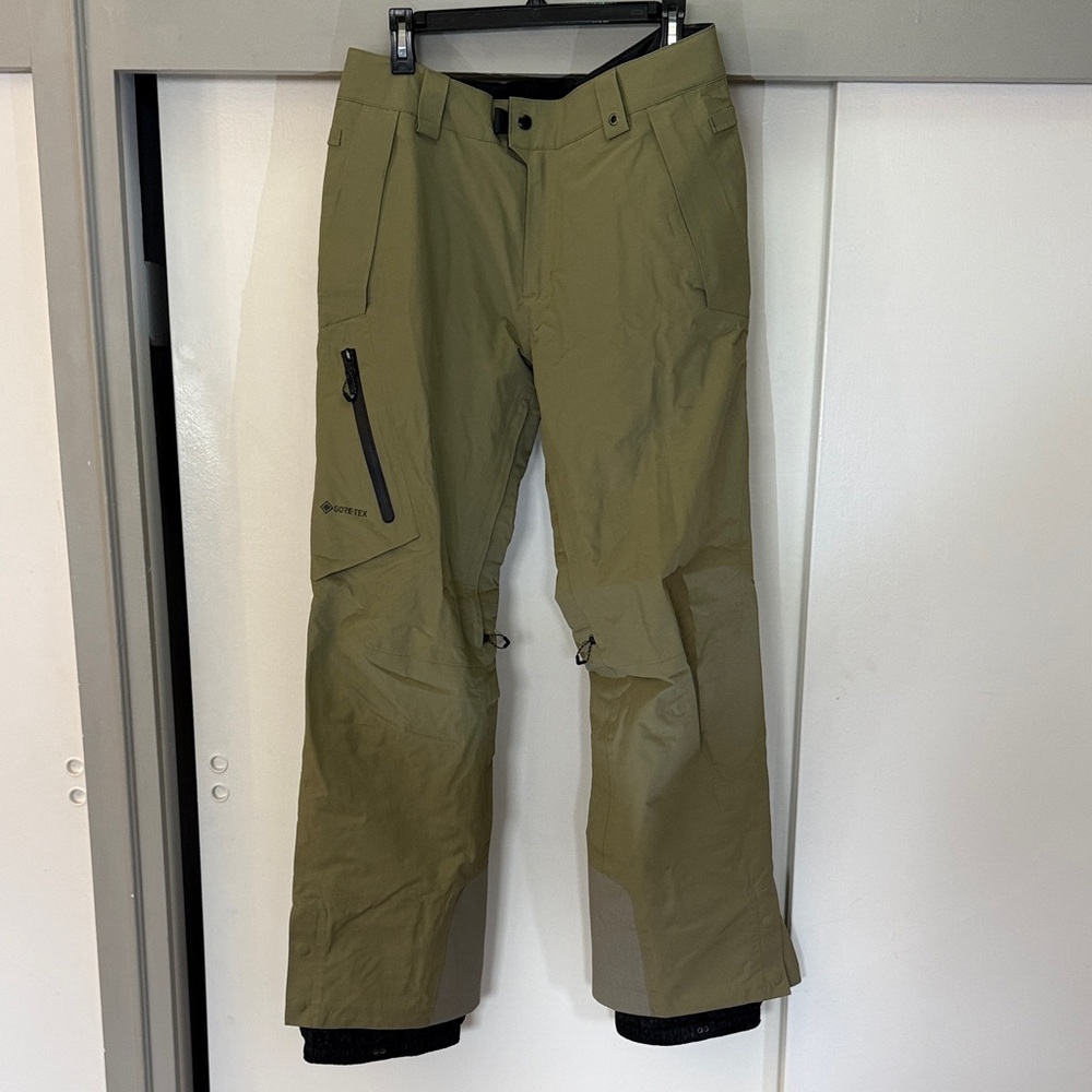 686 Men’s GTX GT Gore Tex pants size medium sage green